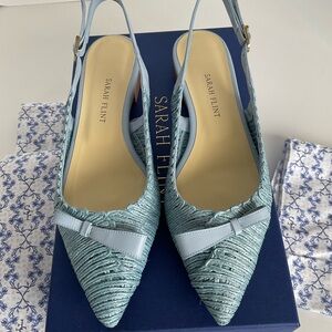 Sarah Flint Natalie Sling